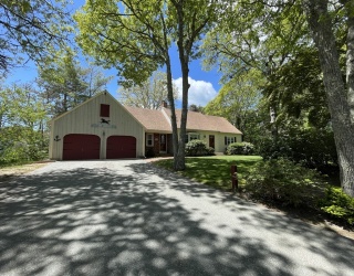 149 Island View Ln, Chatham, Massachusetts, 3 Bedrooms Bedrooms, 6 Rooms Rooms,2 BathroomsBathrooms,Residential,For Sale,Island View Ln,73527029