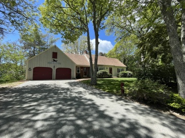 149 Island View Ln, Chatham, Massachusetts, 3 Bedrooms Bedrooms, 6 Rooms Rooms,2 BathroomsBathrooms,Residential,For Sale,Island View Ln,73527029