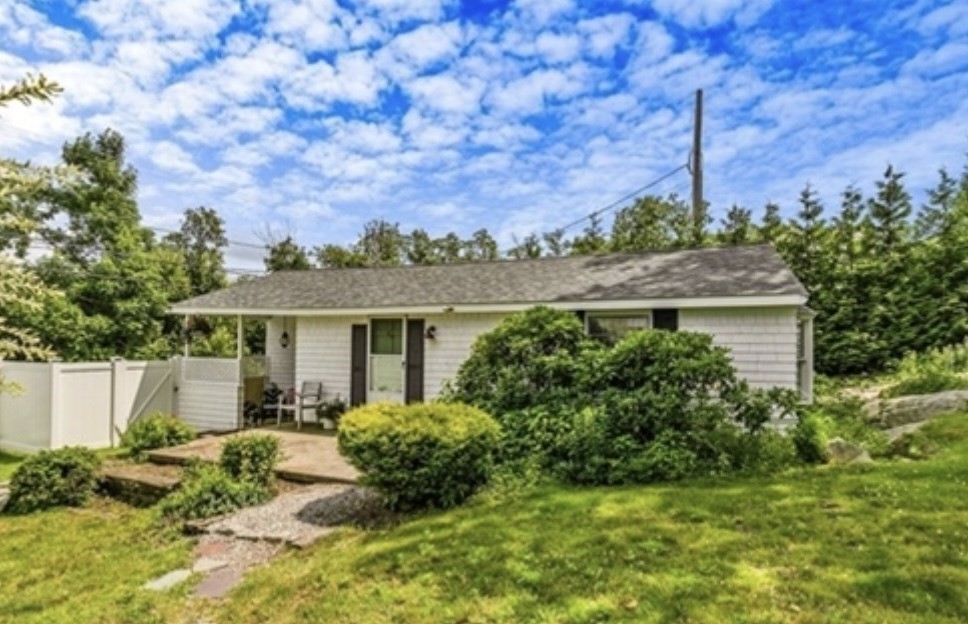 92 Atlantic - Cottage, Cohasset, Massachusetts, 1 Bedroom Bedrooms, 4 Rooms Rooms,1 BathroomBathrooms,Residential Lease,For Rent,Atlantic - Cottage,73554339