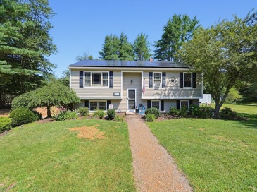 155 Dunnbrook Rd, East Brookfield, Massachusetts, 3 Bedrooms Bedrooms, 6 Rooms Rooms,2 BathroomsBathrooms,Residential,For Sale,Dunnbrook Rd,73554508
