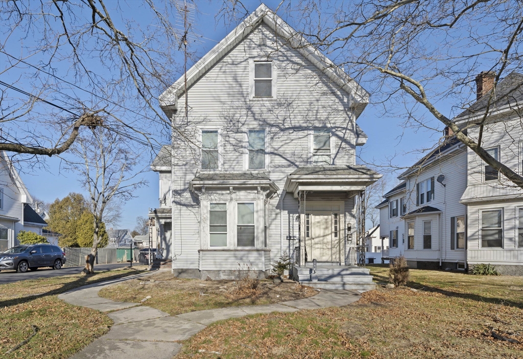 218 South Ave, Whitman, Massachusetts, 8 Bedrooms Bedrooms, 20 Rooms Rooms,4 BathroomsBathrooms,Residential Income,For Sale,South Ave,73554446