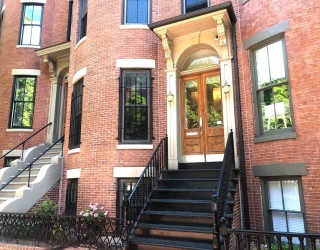 109 Pembroke St, Boston, Massachusetts, 1 Bedroom Bedrooms, 3 Rooms Rooms,1 BathroomBathrooms,Residential Lease,For Rent,Pembroke St,73554520