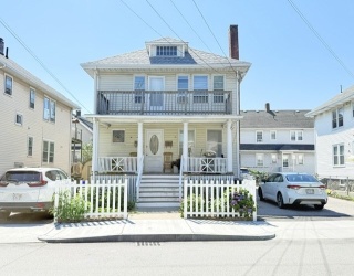 40 Woodbine St, Quincy, Massachusetts, 7 Bedrooms Bedrooms, 11 Rooms Rooms,2 BathroomsBathrooms,Residential Income,For Sale,Woodbine St,73554540