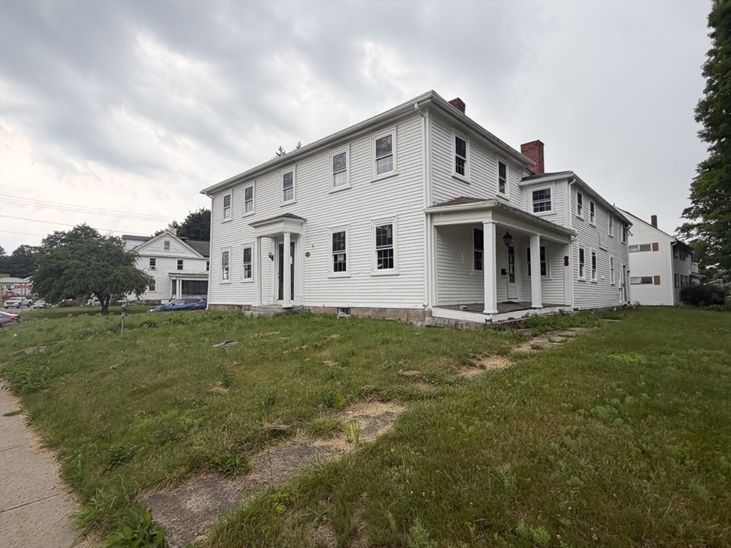 179 Front St, Winchendon, Massachusetts, 7 Bedrooms Bedrooms, 14 Rooms Rooms,4 BathroomsBathrooms,Residential Income,For Sale,Front St,73554552