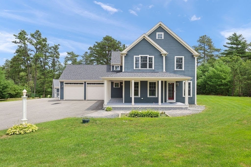 10 Pond Edge Trl, Wareham, Massachusetts, 4 Bedrooms Bedrooms, 8 Rooms Rooms,2.5 BathroomsBathrooms,Residential,For Sale,Pond Edge Trl,73554479
