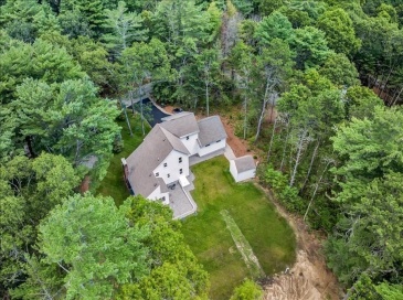 3 Viber Ln, Falmouth, Massachusetts, 3 Bedrooms Bedrooms, 8 Rooms Rooms,2 BathroomsBathrooms,Residential,For Sale,Viber Ln,73554410