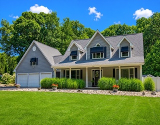 1452 Morgan Road, West Springfield, Massachusetts, 4 Bedrooms Bedrooms, 8 Rooms Rooms,2.5 BathroomsBathrooms,Residential,For Sale,Morgan Road,73553271