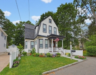 15 Mills Street, Dedham, Massachusetts, 4 Bedrooms Bedrooms, 9 Rooms Rooms,1.5 BathroomsBathrooms,Residential,For Sale,Mills Street,73554330