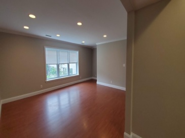 148 Newton St., Boston, Massachusetts, 2 Bedrooms Bedrooms, 4 Rooms Rooms,2 BathroomsBathrooms,Residential Lease,For Rent,Newton St.,73554581