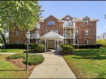 19 Paris Street, Medford, Massachusetts, 2 Bedrooms Bedrooms, 5 Rooms Rooms,2 BathroomsBathrooms,Residential,For Sale,Paris Street,73554489