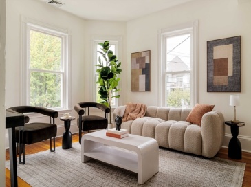 66 Walden St, Cambridge, Massachusetts, 3 Bedrooms Bedrooms, 6 Rooms Rooms,2 BathroomsBathrooms,Residential,For Sale,Walden St,73545911