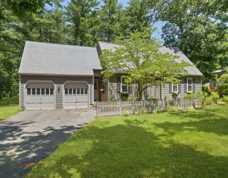 45 Sherman Way, Marshfield, Massachusetts, 3 Bedrooms Bedrooms, 8 Rooms Rooms,2.5 BathroomsBathrooms,Residential,For Sale,Sherman Way,73547392