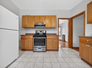 81 Dakota St, Boston, Massachusetts, 3 Bedrooms Bedrooms, 6 Rooms Rooms,1 BathroomBathrooms,Residential Lease,For Rent,Dakota St,73515428 81 Dakota St, Boston, Massachusetts, 3 Bedrooms Bedrooms, 6 Rooms Rooms,1 BathroomBathrooms,Residential Lease,For Rent,Dakota St,73515428