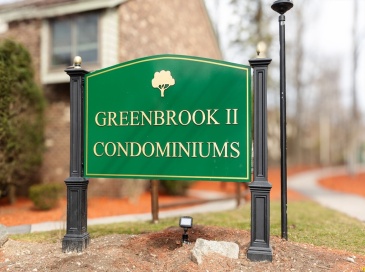 127 Greenbrook Dr, Stoughton, Massachusetts, 3 Bedrooms Bedrooms, 5 Rooms Rooms,1.5 BathroomsBathrooms,Residential,For Sale,Greenbrook Dr,73501394