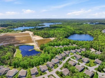 17 Bearberry Path, Plymouth, Massachusetts, 4 Bedrooms Bedrooms, 10 Rooms Rooms,3 BathroomsBathrooms,Residential,For Sale,Bearberry Path,73541509