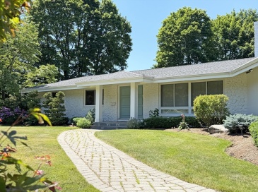 37 Stephen Pl, Newton, Massachusetts, 3 Bedrooms Bedrooms, 10 Rooms Rooms,3.5 BathroomsBathrooms,Residential Lease,For Rent,Stephen Pl,73548504 37 Stephen Pl, Newton, Massachusetts, 3 Bedrooms Bedrooms, 10 Rooms Rooms,3.5 BathroomsBathrooms,Residential Lease,For Rent,Stephen Pl,73548504