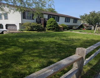 4 Eastern Ave, Webster, Massachusetts, 3 Bedrooms Bedrooms, 10 Rooms Rooms,3 BathroomsBathrooms,Residential Income,For Sale,Eastern Ave,73527028