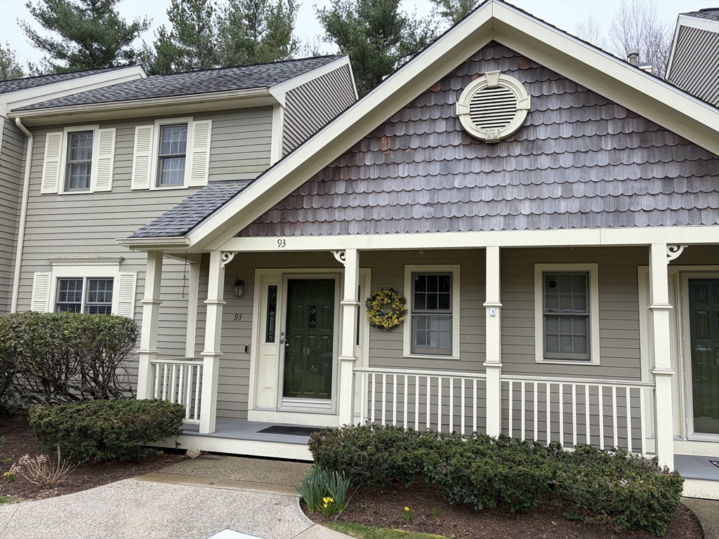 93 Ashley Lane, Middleboro, Massachusetts, 2 Bedrooms Bedrooms, 7 Rooms Rooms,1.5 BathroomsBathrooms,Residential,For Sale,Ashley Lane,73500719