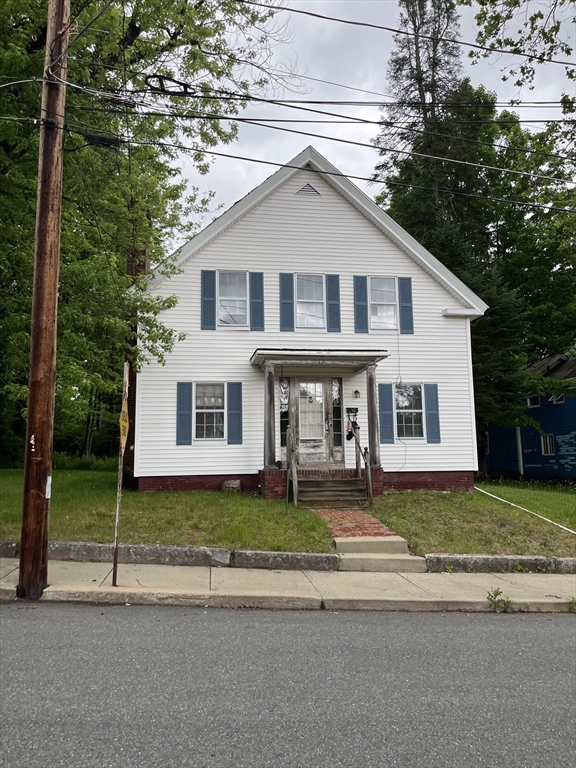 28 Grove Street, Orange, Massachusetts, 3 Bedrooms Bedrooms, 7 Rooms Rooms,1.5 BathroomsBathrooms,Residential,For Sale,Grove Street,73536917