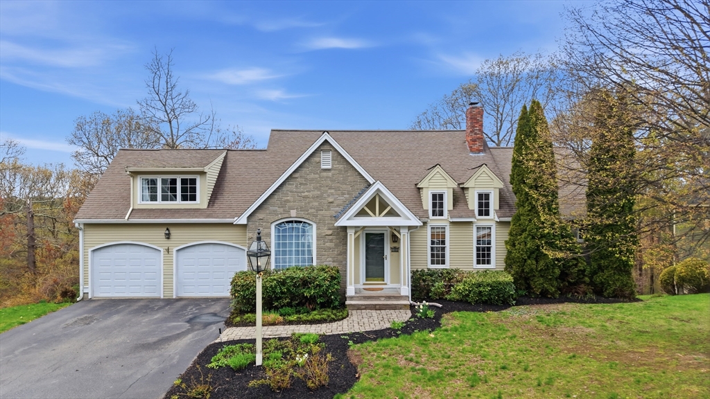 105 Weyland Circle, North Andover, Massachusetts, 5 Bedrooms Bedrooms, 9 Rooms Rooms,3.5 BathroomsBathrooms,Residential,For Sale,Weyland Circle,73514036