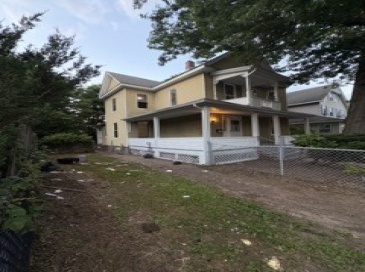 20 Hawthorne St, Springfield, Massachusetts, 4 Bedrooms Bedrooms, 7 Rooms Rooms,1 BathroomBathrooms,Residential,For Sale,Hawthorne St,73545227