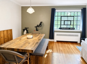 104 Sewall Avenue, Brookline, Massachusetts, 2 Bedrooms Bedrooms, 5 Rooms Rooms,1 BathroomBathrooms,Residential Lease,For Rent,Sewall Avenue,73554700