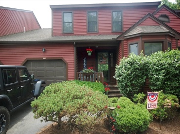 12 Hawthorne Vlg, Franklin, Massachusetts, 2 Bedrooms Bedrooms, 7 Rooms Rooms,3 BathroomsBathrooms,Residential Lease,For Rent,Hawthorne Vlg,73554850