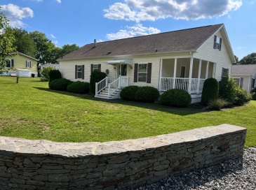 2 Settlers Road, Taunton, Massachusetts, 2 Bedrooms Bedrooms, 5 Rooms Rooms,2 BathroomsBathrooms,Residential,For Sale,Settlers Road,73554787