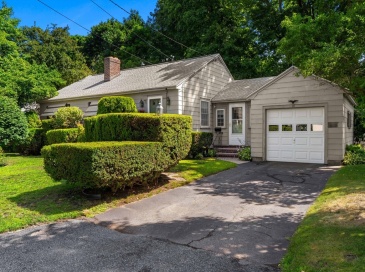 187 Havilah St, Lowell, Massachusetts, 2 Bedrooms Bedrooms, 6 Rooms Rooms,1 BathroomBathrooms,Residential,For Sale,Havilah St,73554716