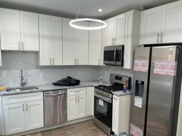 31 Brazil St, Melrose, Massachusetts, 2 Bedrooms Bedrooms, 4 Rooms Rooms,1.5 BathroomsBathrooms,Residential Lease,For Rent,Brazil St,73554865