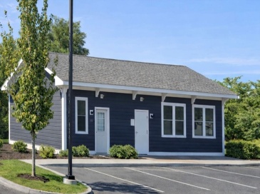 9 Needhams Landing Road, Lynn, Massachusetts, 2 Bedrooms Bedrooms, 4 Rooms Rooms,1 BathroomBathrooms,Residential Lease,For Rent,Needhams Landing Road,73554869