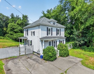 157 Gorham St, Chelmsford, Massachusetts, 3 Bedrooms Bedrooms, 6 Rooms Rooms,1.5 BathroomsBathrooms,Residential,For Sale,Gorham St,73554873