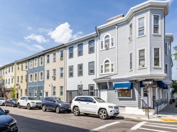 186 Marion, Boston, Massachusetts, 1 Bedroom Bedrooms, 4 Rooms Rooms,1 BathroomBathrooms,Residential Lease,For Rent,Marion,73523312