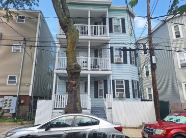 148 Congress Ave, Chelsea, Massachusetts, 11 Bedrooms Bedrooms, 17 Rooms Rooms,3 BathroomsBathrooms,Residential Income,For Sale,Congress Ave,73554885