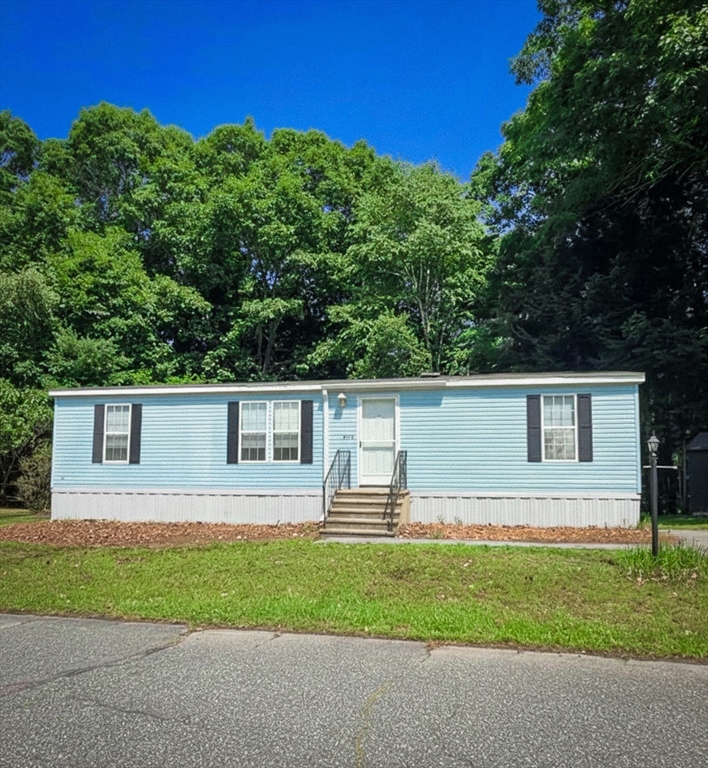 143 Millers River Drive, Athol, Massachusetts, 3 Bedrooms Bedrooms, 6 Rooms Rooms,2 BathroomsBathrooms,Residential,For Sale,Millers River Drive,73554731
