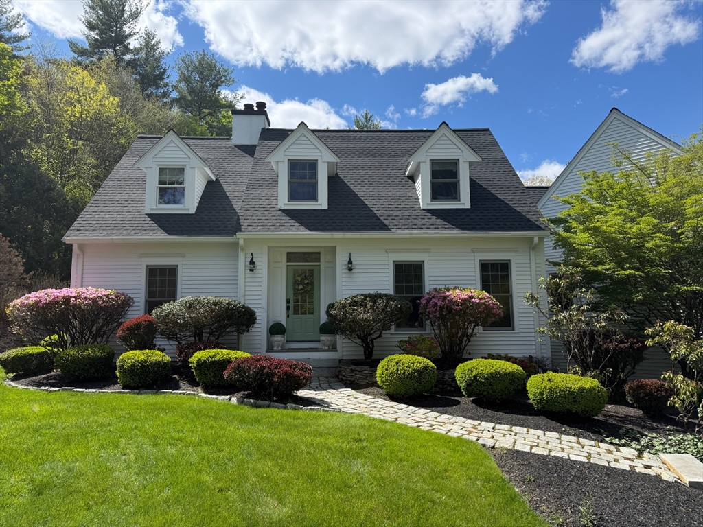 25 Houghton Rd, Princeton, Massachusetts, 3 Bedrooms Bedrooms, 8 Rooms Rooms,3.5 BathroomsBathrooms,Residential,For Sale,Houghton Rd,73525721
