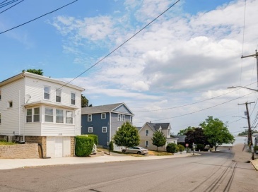 1008 Winthrop Ave, Revere, Massachusetts, 3 Bedrooms Bedrooms, 9 Rooms Rooms,2 BathroomsBathrooms,Residential Lease,For Rent,Winthrop Ave,73554797