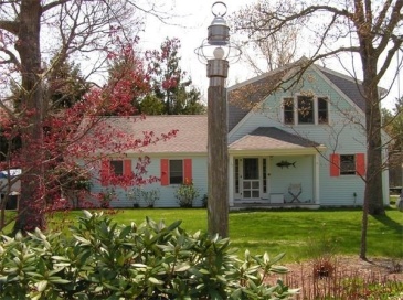32 Thomas Path, Yarmouth, Massachusetts, 4 Bedrooms Bedrooms, 9 Rooms Rooms,3 BathroomsBathrooms,Residential Lease,For Rent,Thomas Path,73554802