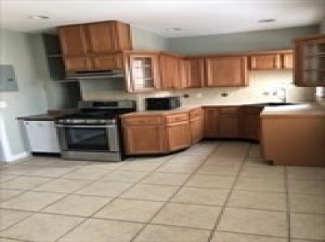 14 Dyer, Boston, Massachusetts, 3 Bedrooms Bedrooms, 6 Rooms Rooms,2 BathroomsBathrooms,Residential Lease,For Rent,Dyer,73554837