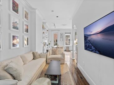 4 Cazenove Street, Boston, Massachusetts, 2 Bedrooms Bedrooms, 4 Rooms Rooms,1 BathroomBathrooms,Residential Lease,For Rent,Cazenove Street,73554937