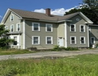 471 High St, Clinton, Massachusetts, 4 Bedrooms Bedrooms, 10 Rooms Rooms,2.5 BathroomsBathrooms,Residential Income,For Sale,High St,73543068