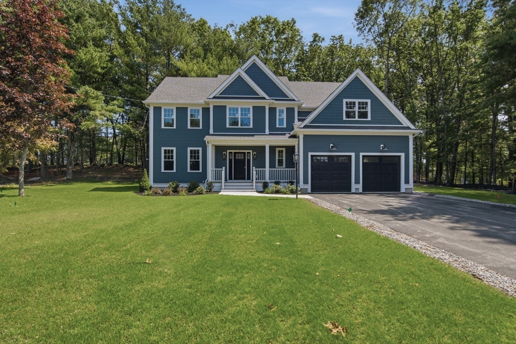 1 Dolores Drive, Burlington, Massachusetts, 4 Bedrooms Bedrooms, 9 Rooms Rooms,2.5 BathroomsBathrooms,Residential,For Sale,Dolores Drive,73554956