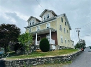 22 Summer Avenue, Waltham, Massachusetts, 1 Bedroom Bedrooms, 4 Rooms Rooms,1.5 BathroomsBathrooms,Residential Lease,For Rent,Summer Avenue,73554945 22 Summer Avenue, Waltham, Massachusetts, 1 Bedroom Bedrooms, 4 Rooms Rooms,1.5 BathroomsBathrooms,Residential Lease,For Rent,Summer Avenue,73554945