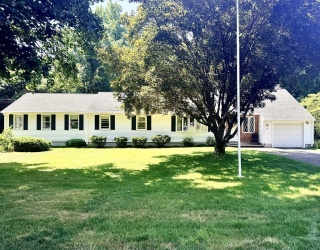 20 Hickory Lane, Hampden, Massachusetts, 3 Bedrooms Bedrooms, 8 Rooms Rooms,2 BathroomsBathrooms,Residential,For Sale,Hickory Lane,73554713