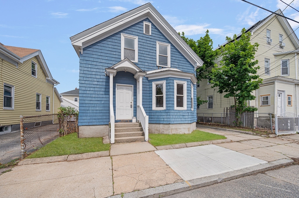 23 Grand St, Providence, Rhode Island, 2 Bedrooms Bedrooms, 7 Rooms Rooms,1 BathroomBathrooms,Residential,For Sale,Grand St,73554807