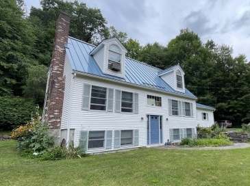 450 Lancaster Ave, Lunenburg, Massachusetts, 4 Bedrooms Bedrooms, 8 Rooms Rooms,2 BathroomsBathrooms,Residential,For Sale,Lancaster Ave,73553072