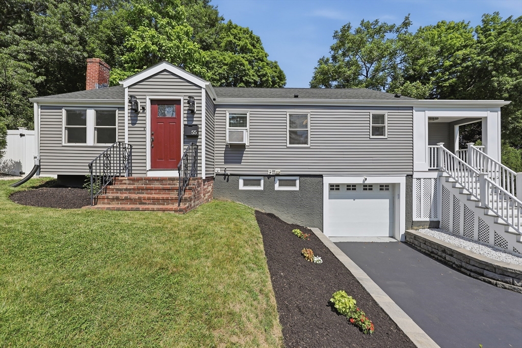 55 Westview Road, Worcester, Massachusetts, 3 Bedrooms Bedrooms, 5 Rooms Rooms,1 BathroomBathrooms,Residential,For Sale,Westview Road,73548880