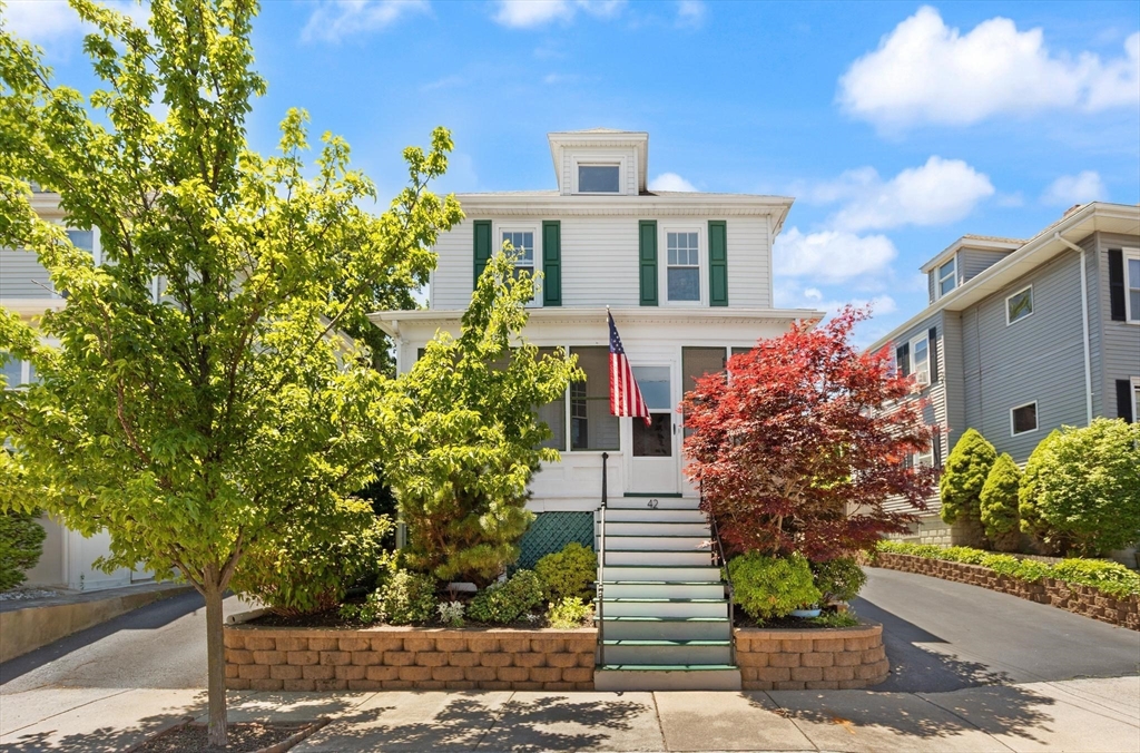 42 Freeman Ave, Everett, Massachusetts, 4 Bedrooms Bedrooms, 7 Rooms Rooms,1.5 BathroomsBathrooms,Residential,For Sale,Freeman Ave,73519793