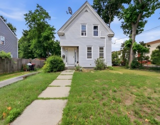 21 Lyman, Brockton, Massachusetts, 4 Bedrooms Bedrooms, 7 Rooms Rooms,2 BathroomsBathrooms,Residential,For Sale,Lyman,73554922