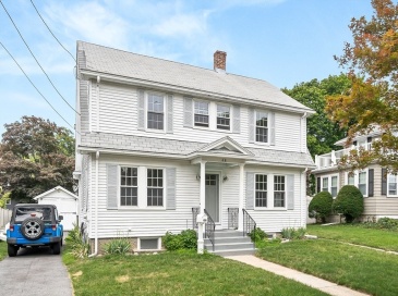 48 Whitney Road, Medford, Massachusetts, 3 Bedrooms Bedrooms, 7 Rooms Rooms,1.5 BathroomsBathrooms,Residential Lease,For Rent,Whitney Road,73554924